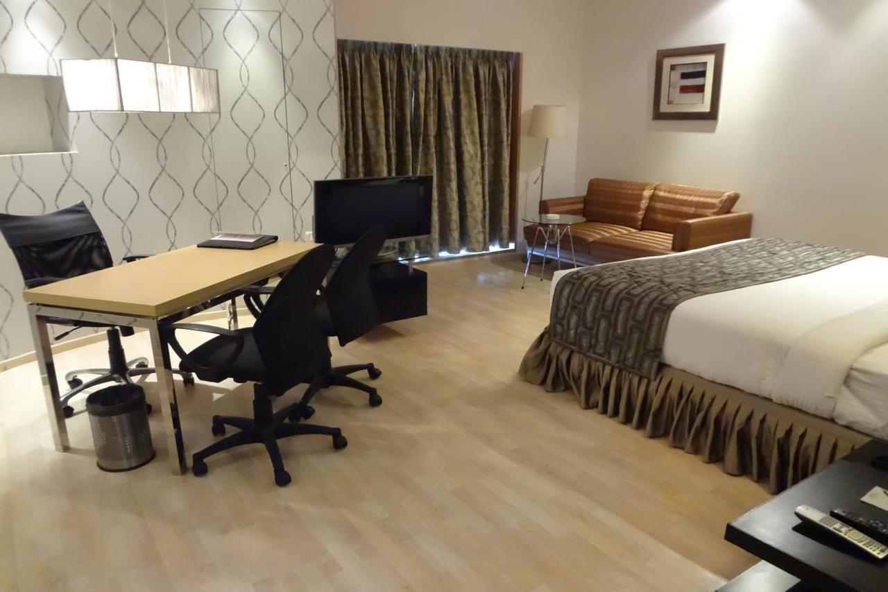 Hotel Satkar Residency Thane Dış mekan fotoğraf