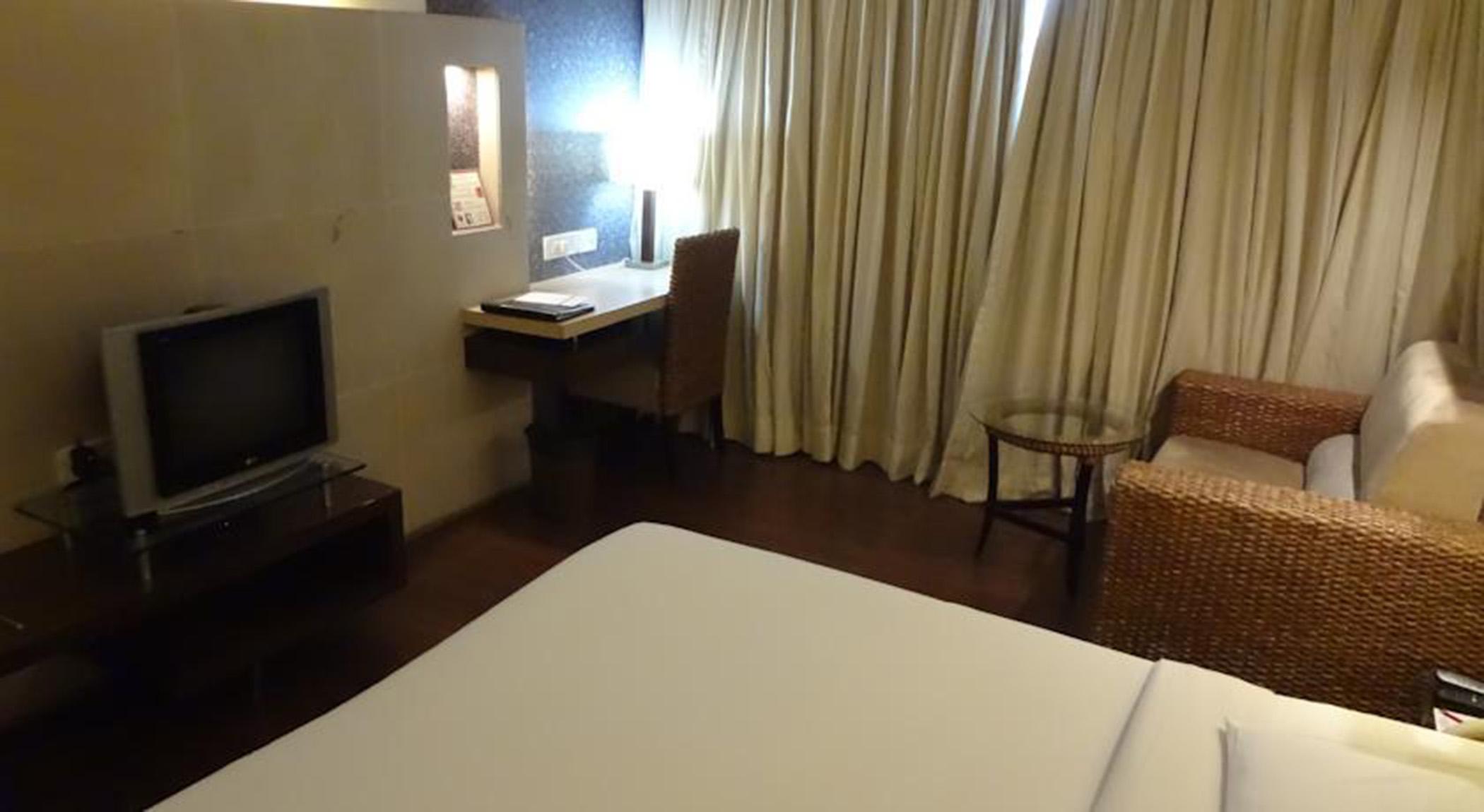 Hotel Satkar Residency Thane Dış mekan fotoğraf