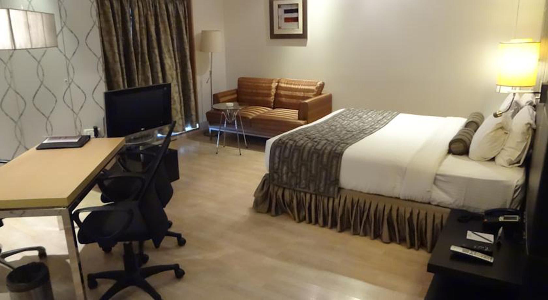 Hotel Satkar Residency Thane Dış mekan fotoğraf