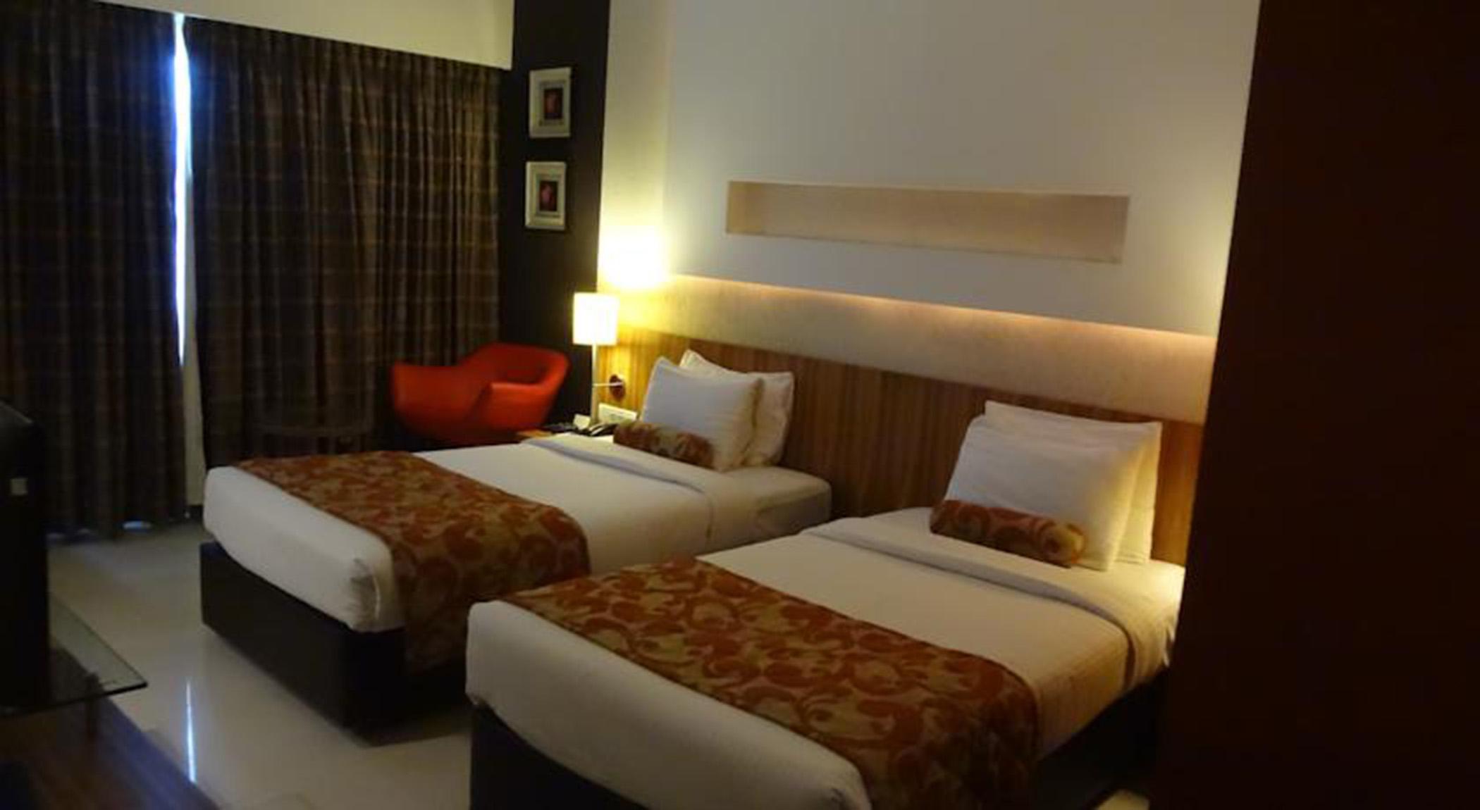 Hotel Satkar Residency Thane Dış mekan fotoğraf