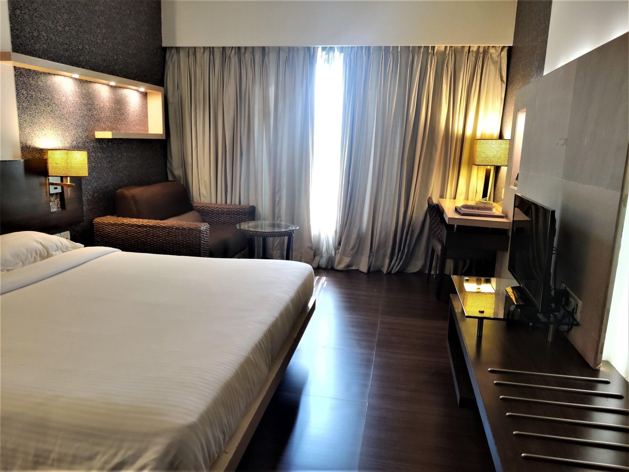 Hotel Satkar Residency Thane Dış mekan fotoğraf