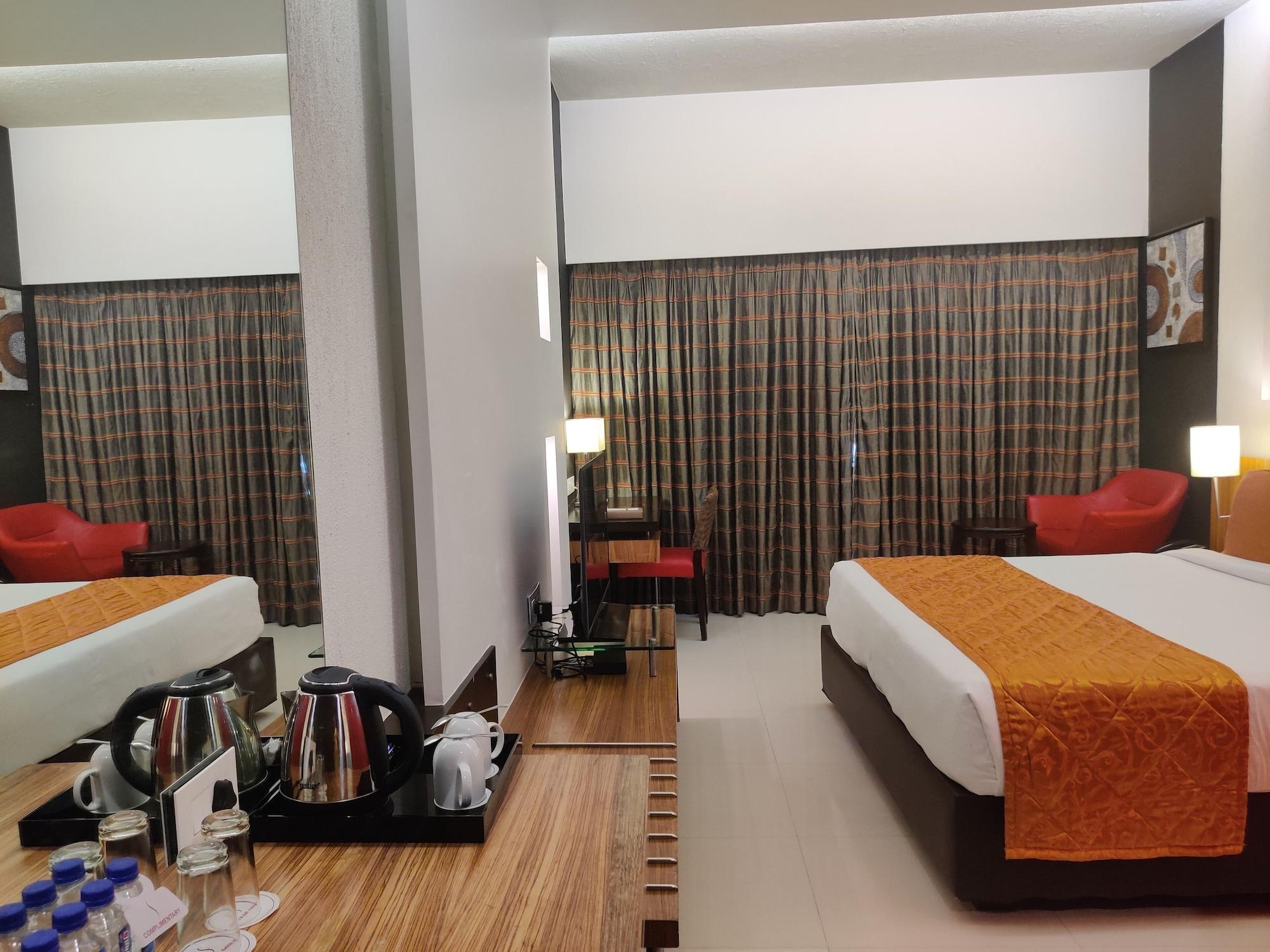 Hotel Satkar Residency Thane Dış mekan fotoğraf