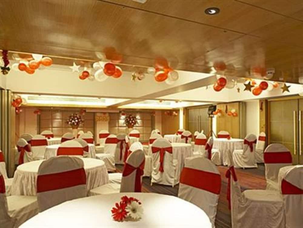 Hotel Satkar Residency Thane Dış mekan fotoğraf