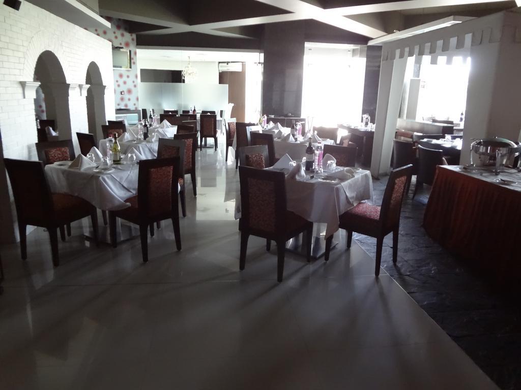 Hotel Satkar Residency Thane Dış mekan fotoğraf