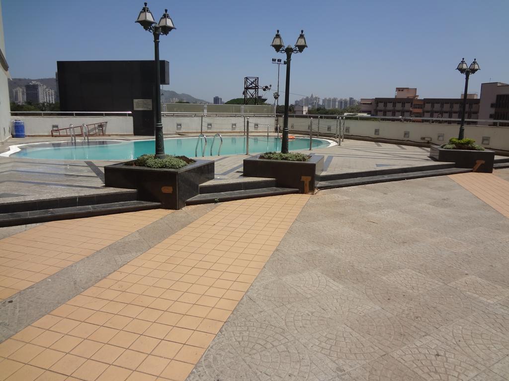 Hotel Satkar Residency Thane Dış mekan fotoğraf
